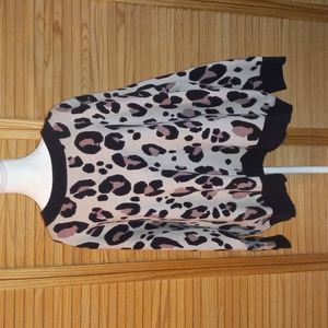 Evri 🤎🖤 animal print sweater size 3x EUC